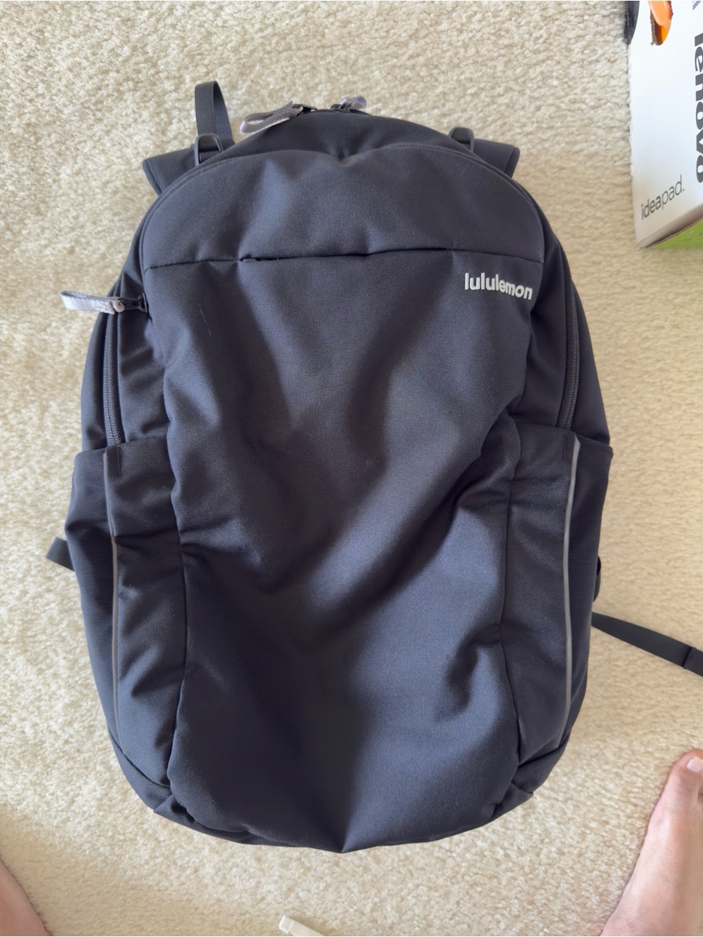 LULULEMON TRIPLE ZIP 28L BACKPACK LAPTOP TRAVEL SPECIAL EDITION 50% OFF